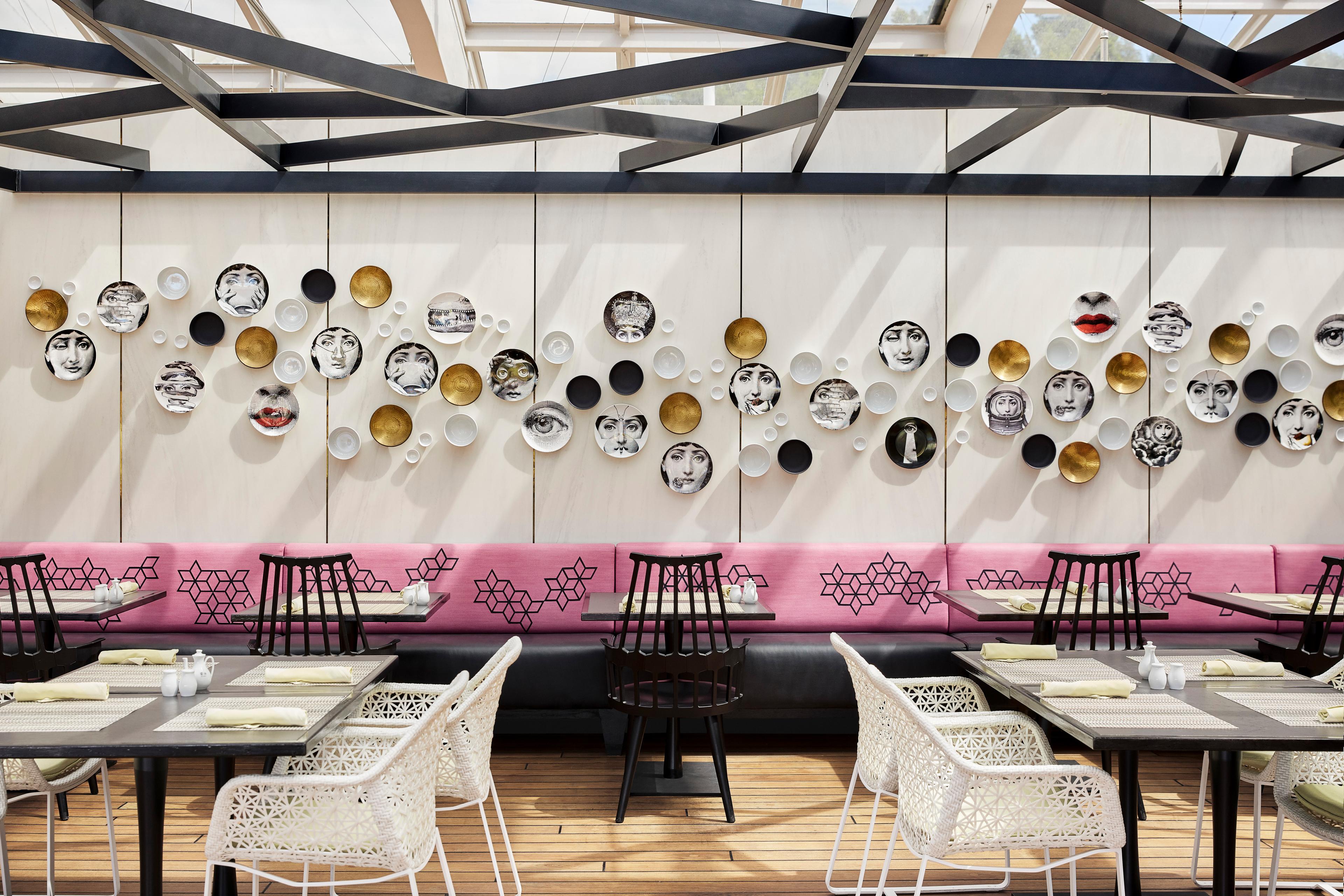 TASTES KITCHEN & BAR, CRYSTAL SYMPHONY