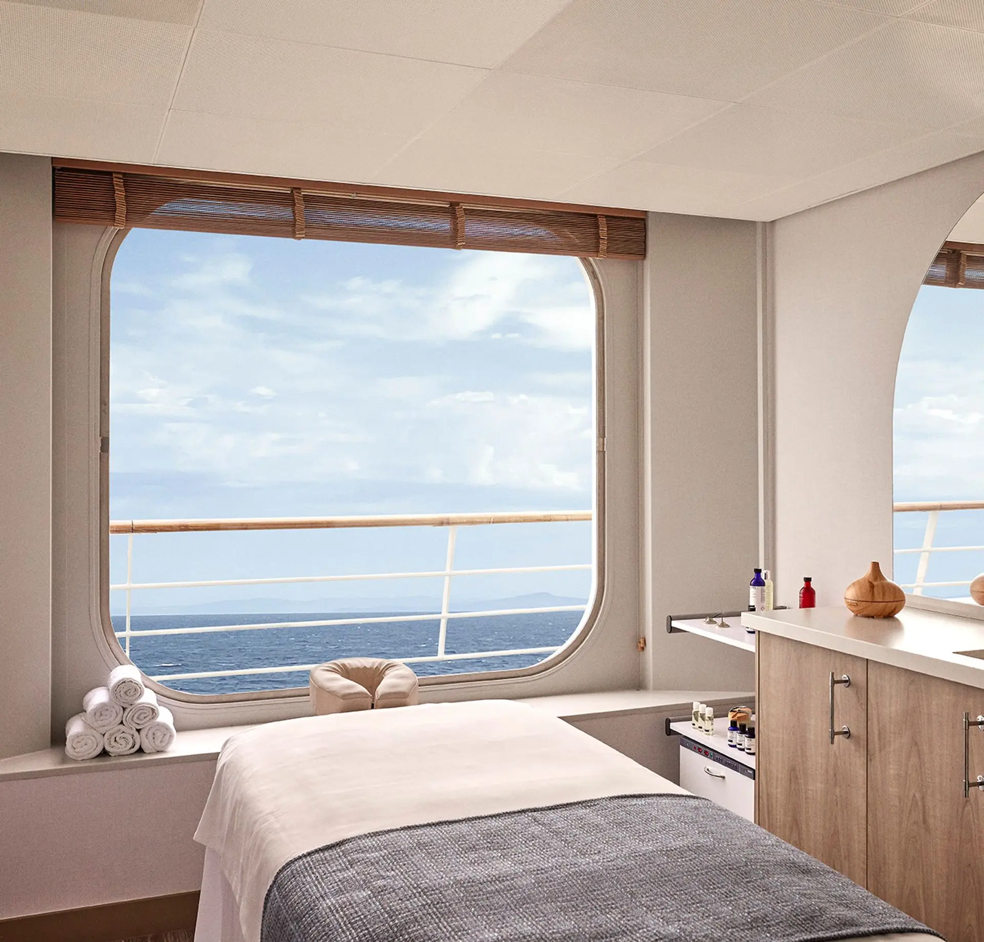 crystal cruises aurora spa